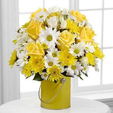Color Your Day With Sunshine&trade; Bouquet